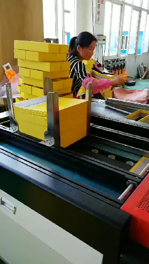 枣庄全自动带翻版烟盒组装机